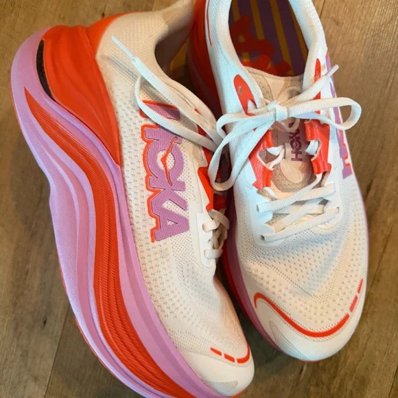 Hoka One One Skyward X women’s 10 - Picture 2 of 10